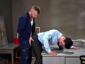 Office jock enjoys rimming and blowjob while getting fisted